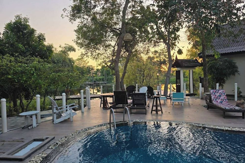 Pludhaya Resort & Spa