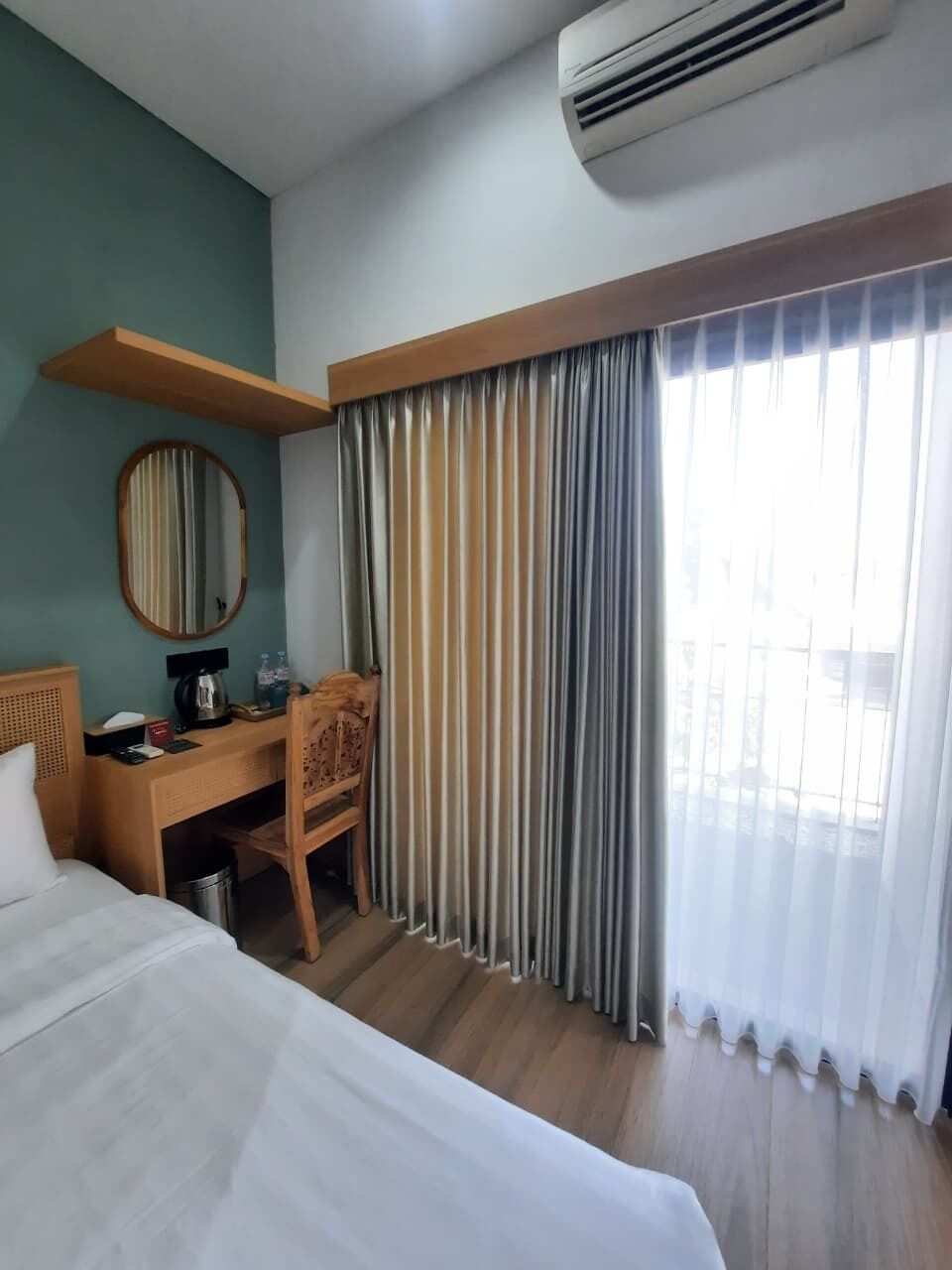 Standard Room | Desk, free WiFi, bed sheets