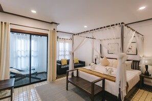Premium bedding, minibar, in-room safe, desk - Ban Chang Tong Hotel (Chiang Mai)