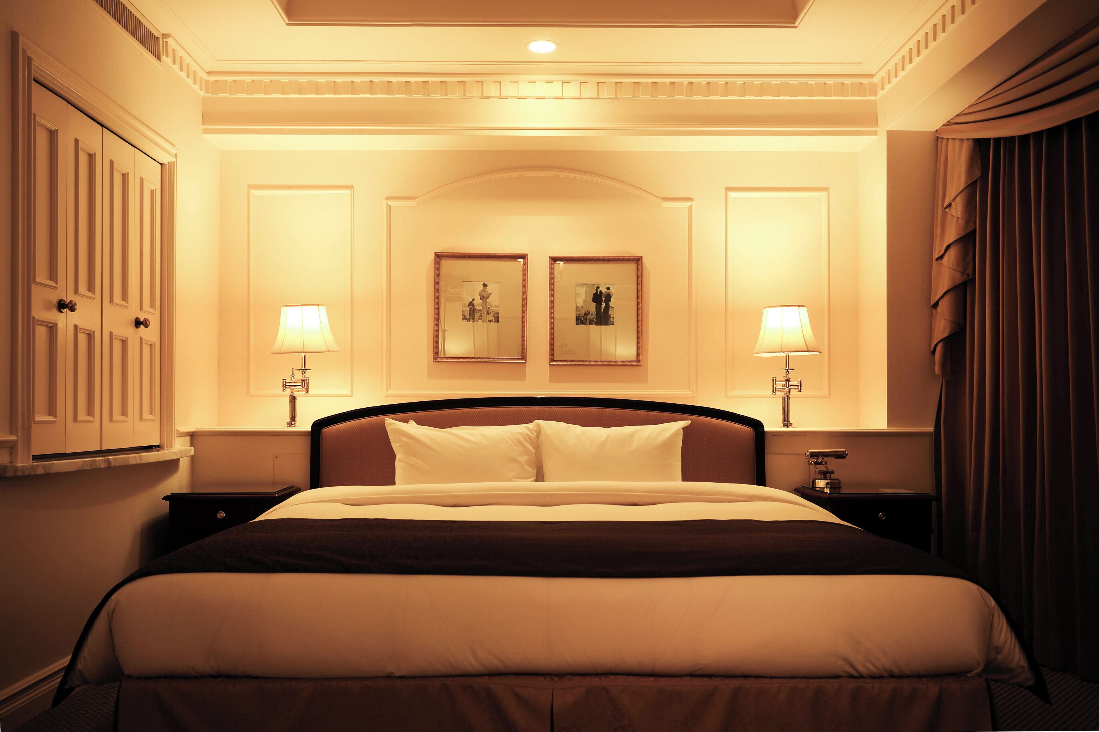 luxury double room, non smoking (46 sqm) | in-room safe, desk, blackout curtains, iron/ironing board