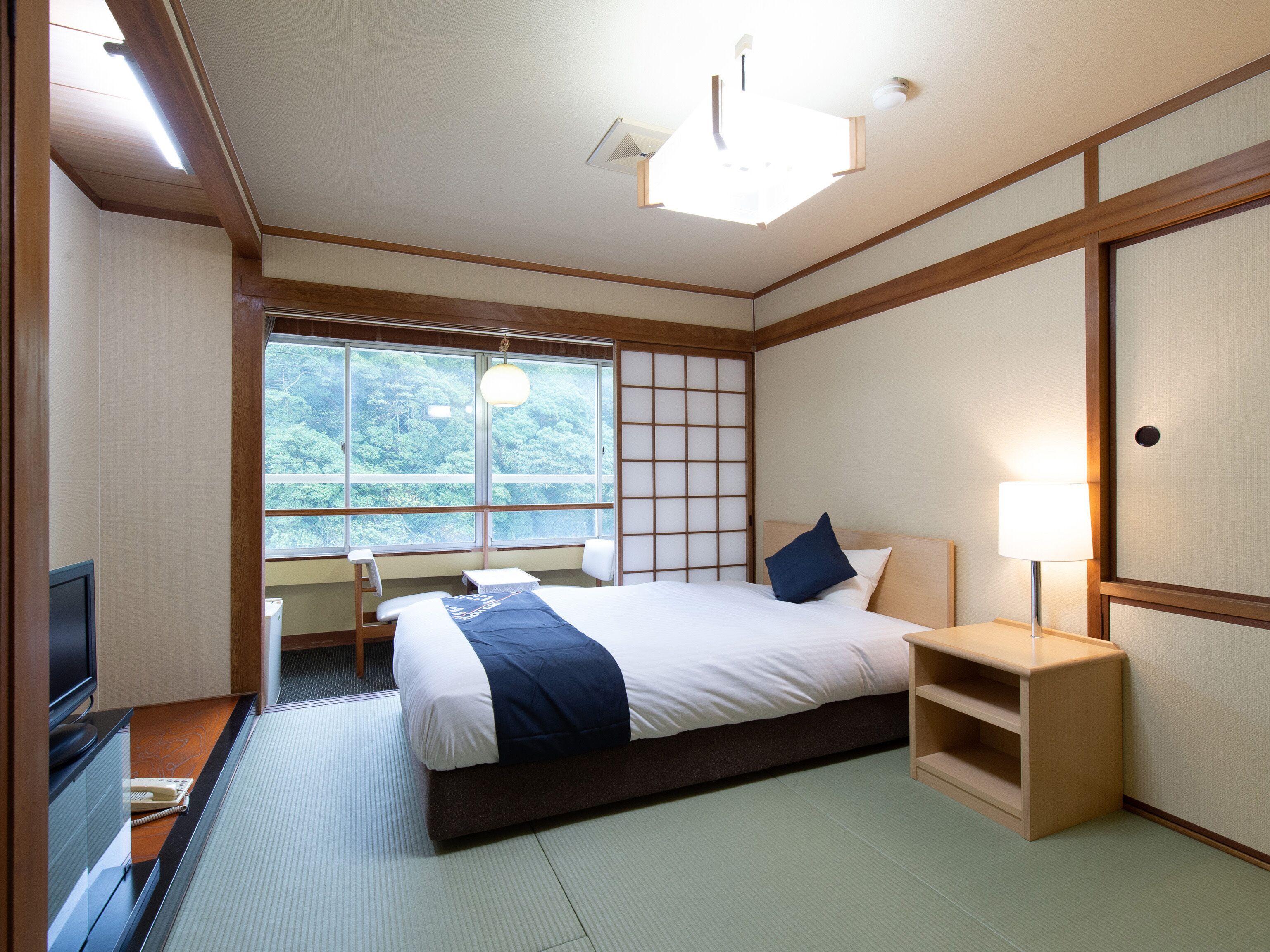 Japanese Room up to 1 guest with Shared Bathroom, Smoking | In-room safe, desk, free WiFi, bed sheets