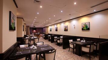 Daily continental breakfast (AED 15 per person)