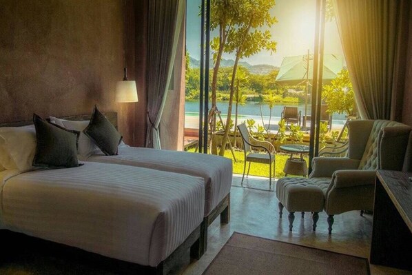 Deluxe River View Room | Roupas de cama premium, frigobar, escrivaninha