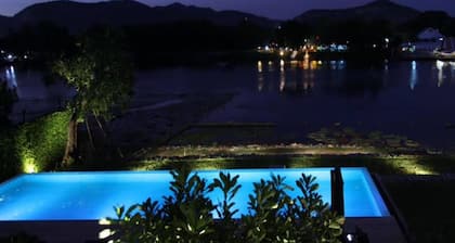 The Glory River Kwai Hotel