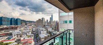 โรงแรมกรีนเวิลด์ ซงซาน