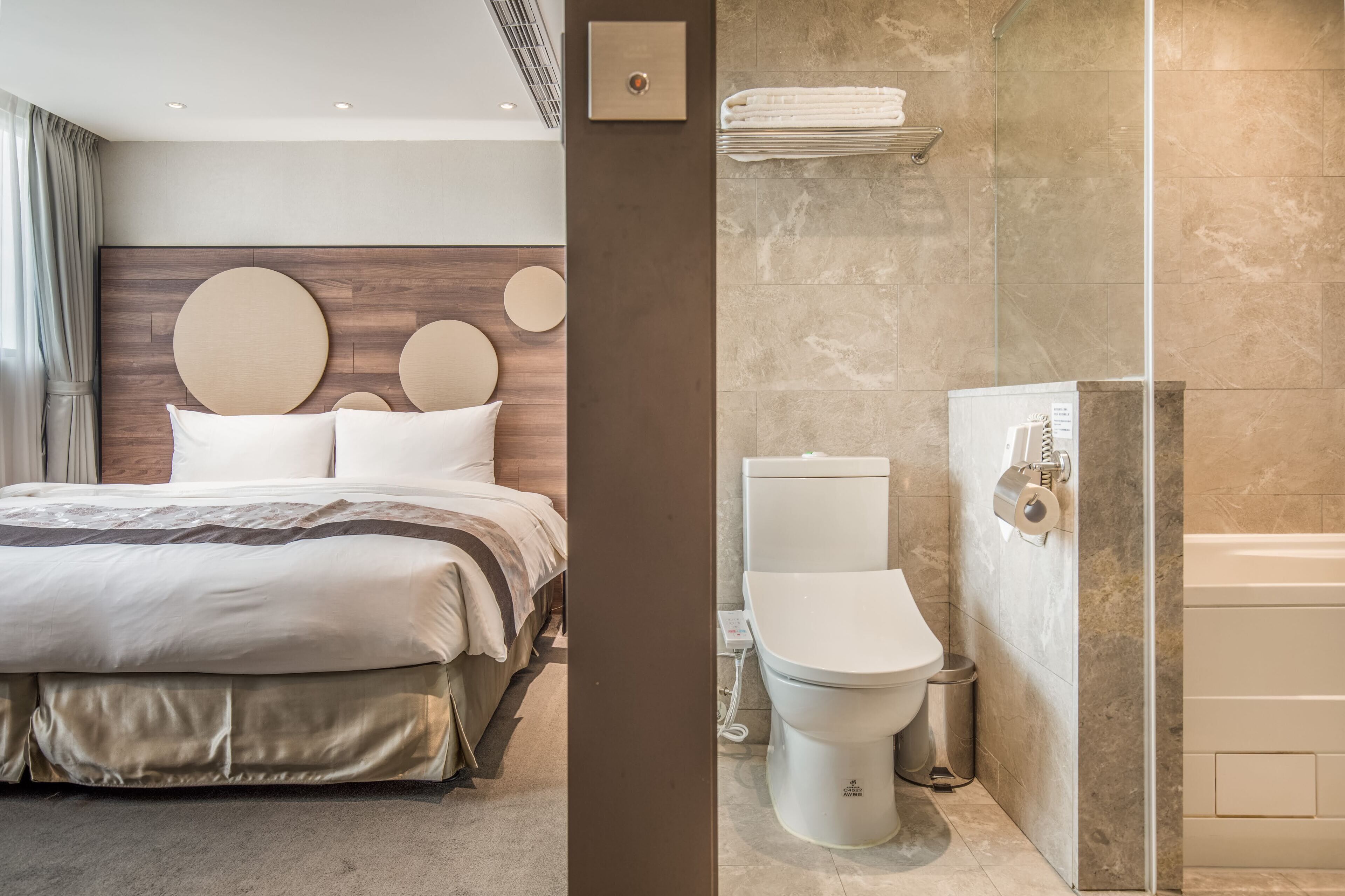 deluxe city view double room with  balcony | desk, free wifi, bed sheets