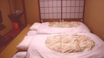 Desk, free WiFi, bed sheets