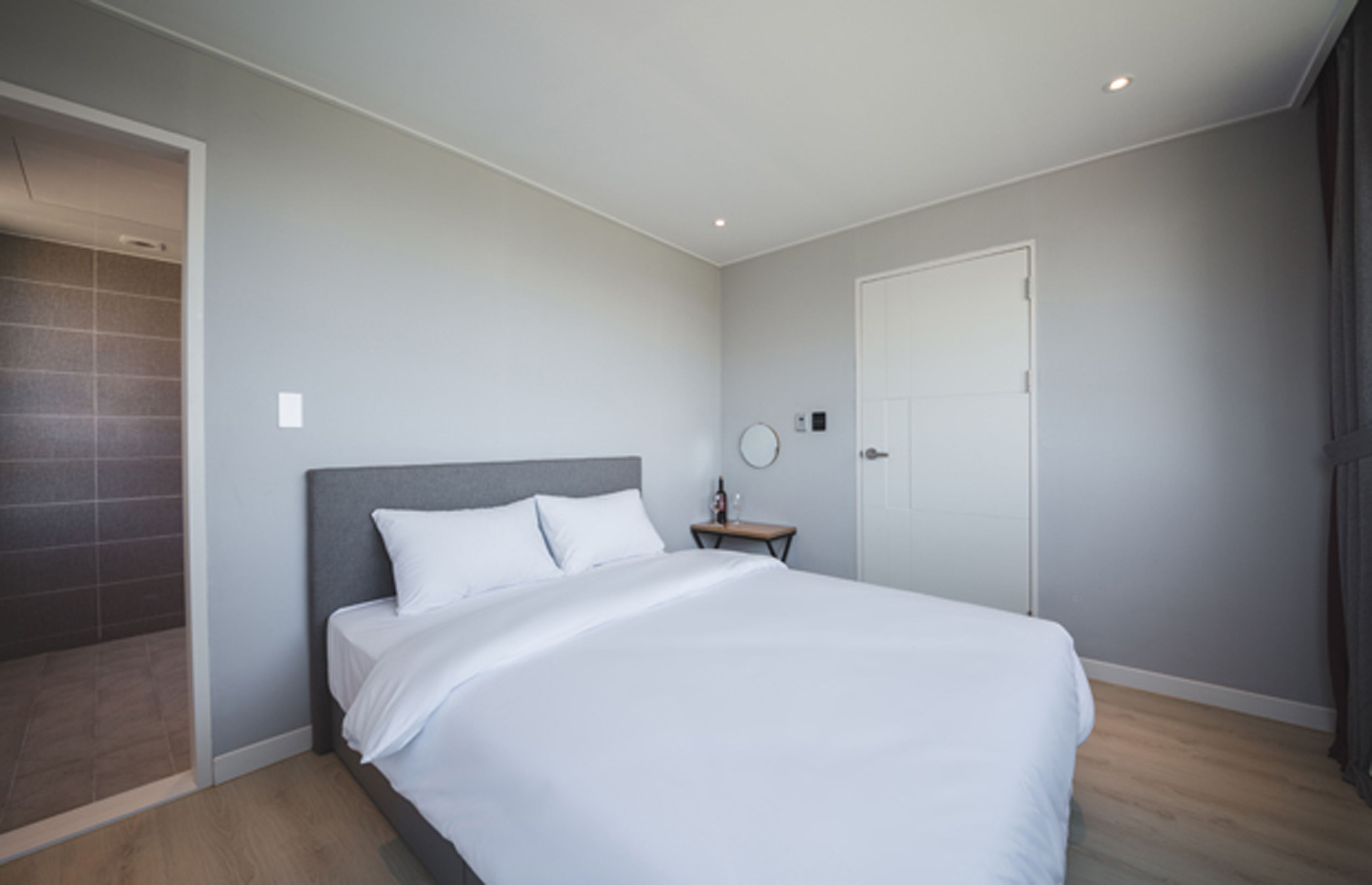 family room | 1 bedroom, down duvets, desk, blackout curtains