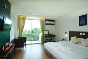 Deluxe Double Room | In-room safe, free WiFi