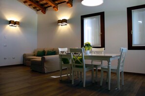 Televisión de pantalla plana 