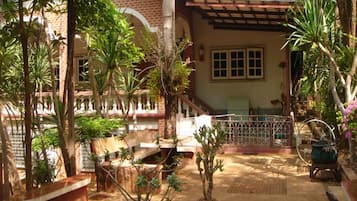 Ngoại thất