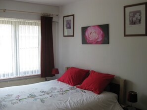 2 habitaciones, wifi gratis y ropa de cama 