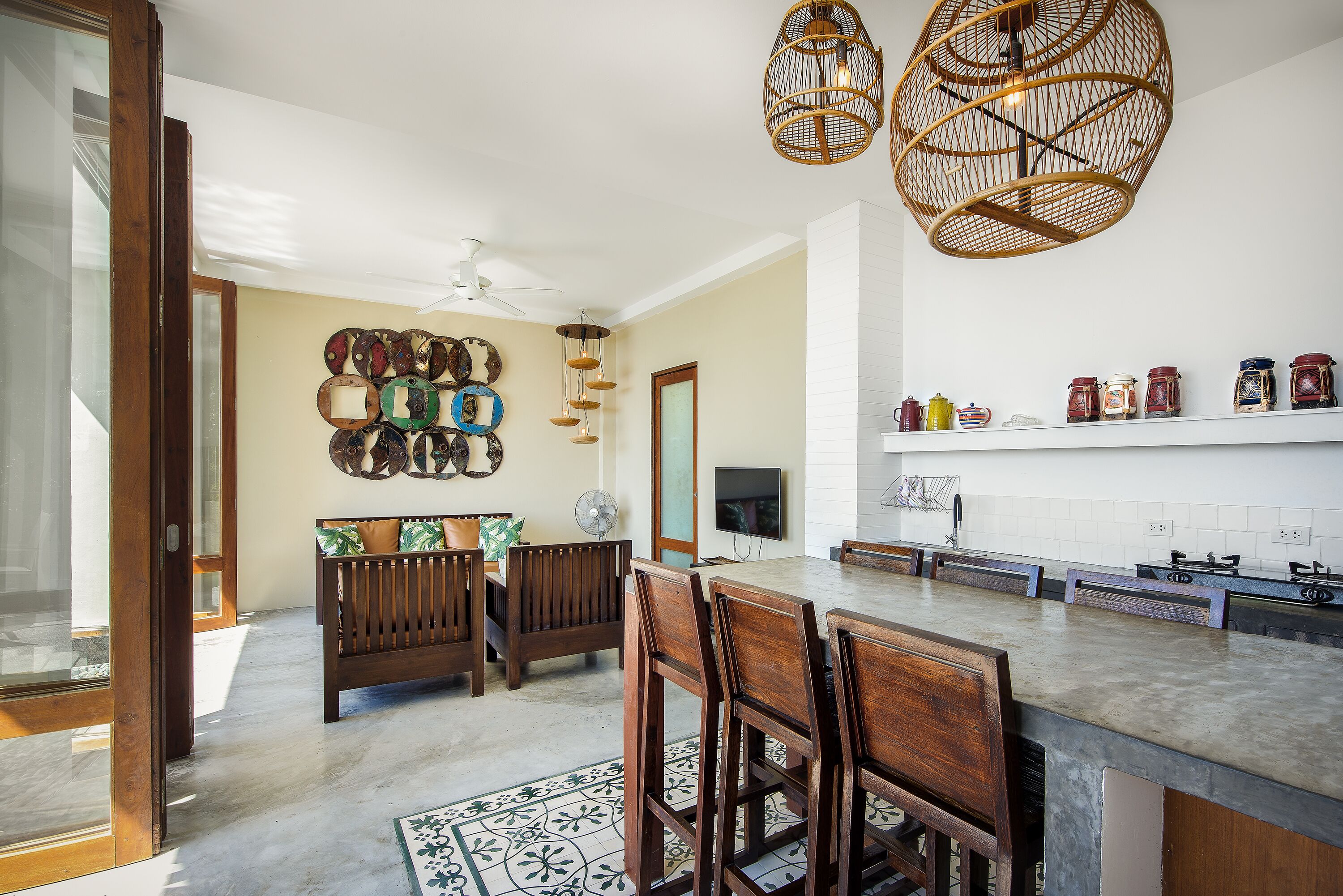 Villa 3 | Living area | Flat-screen TV