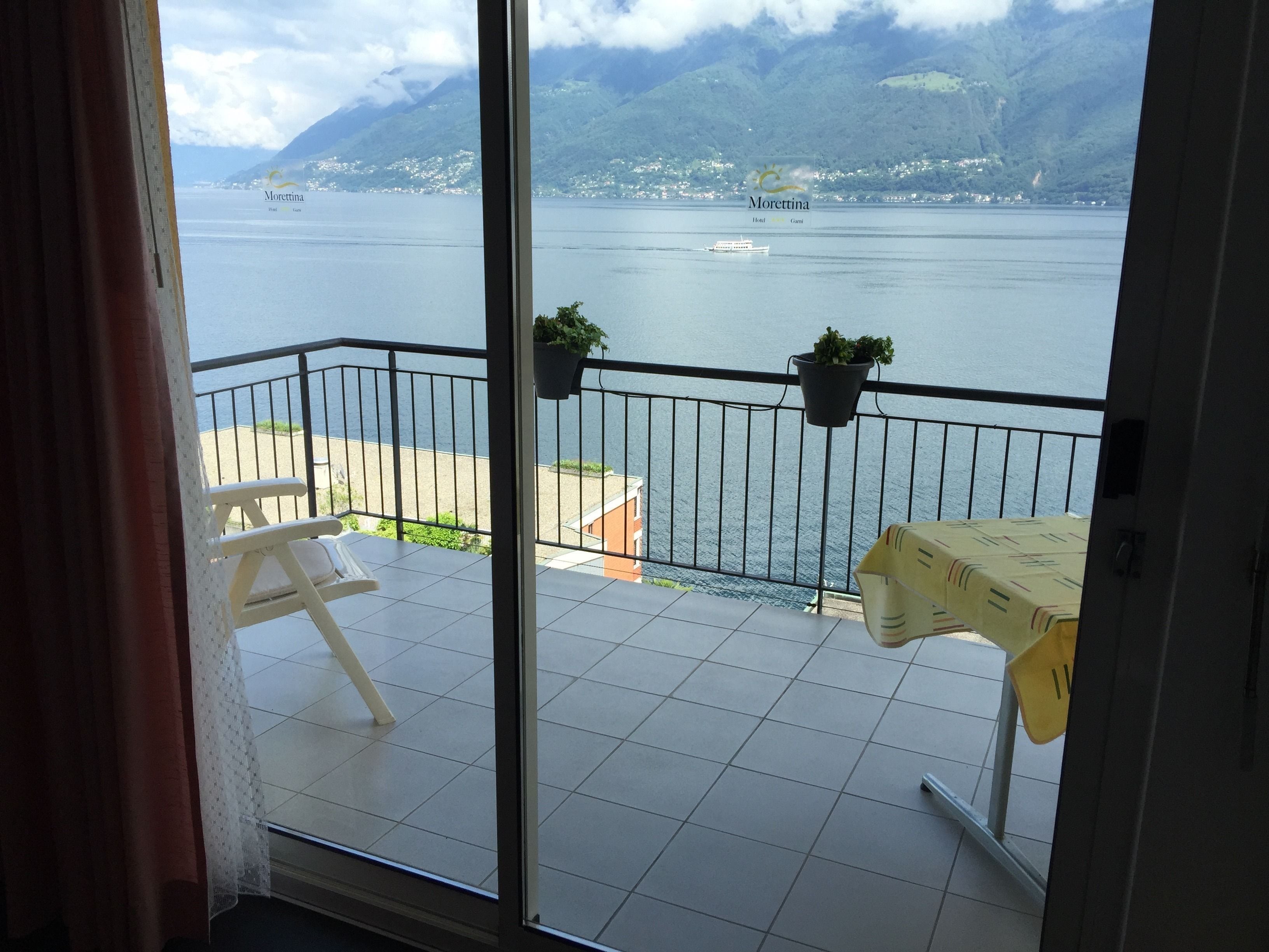 classic double room, lake view | balcony