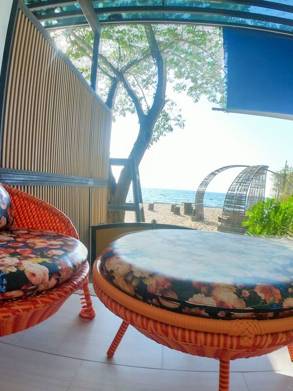 Beachfront Villa | 阳台景观
