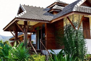 Front of property - Pai River Villa (Pai)