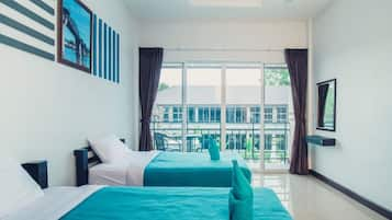 Deluxe Twin Room | Desk, rollaway beds, free WiFi