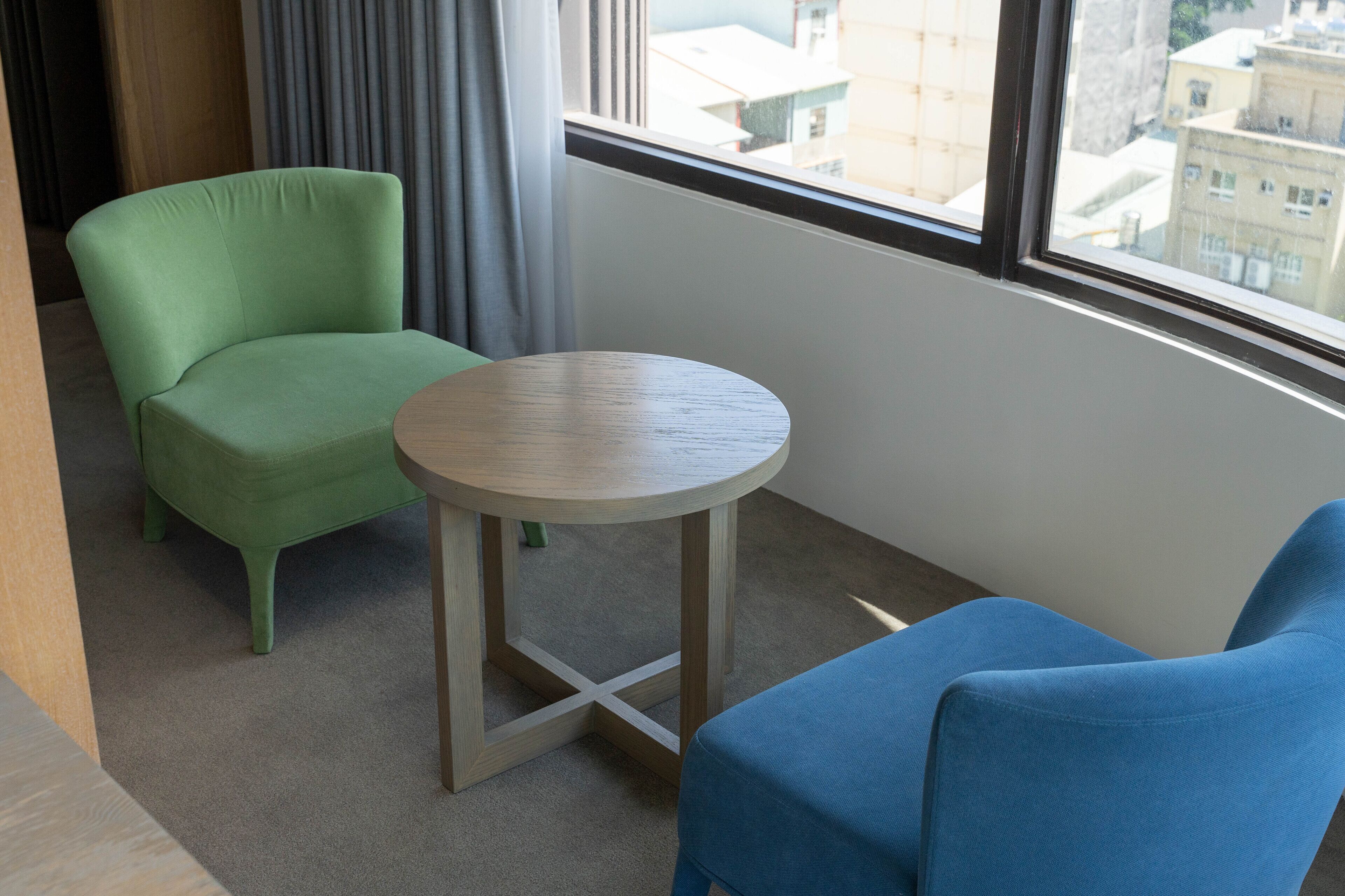 deluxe room, 1 king bed | premium bedding, desk, soundproofing, free wifi