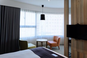 Habitació Deluxe, 1 llit de matrimoni gran | Roba de llit d'alta qualitat i escriptori 
