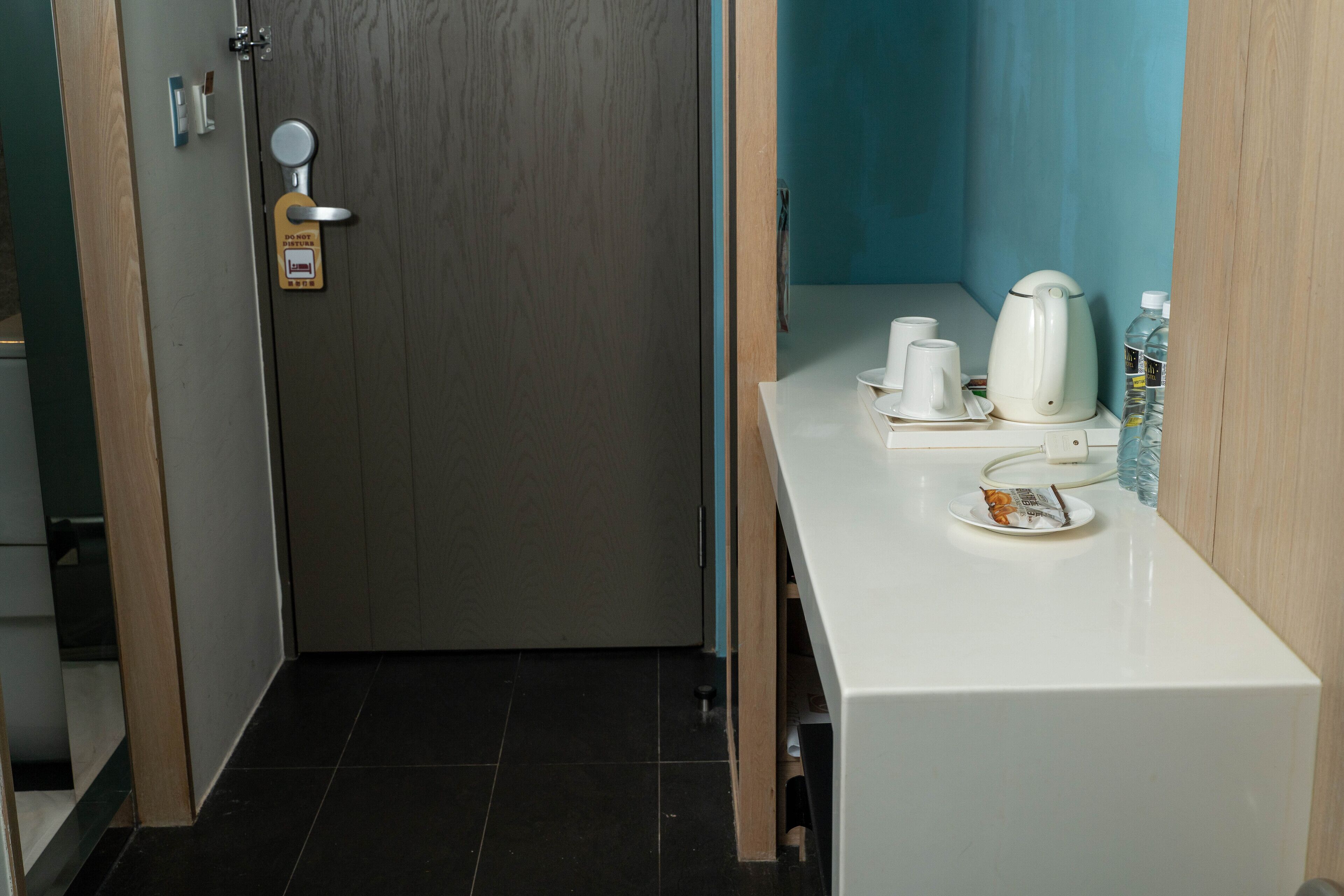 premium bedding, desk, soundproofing, free wifi