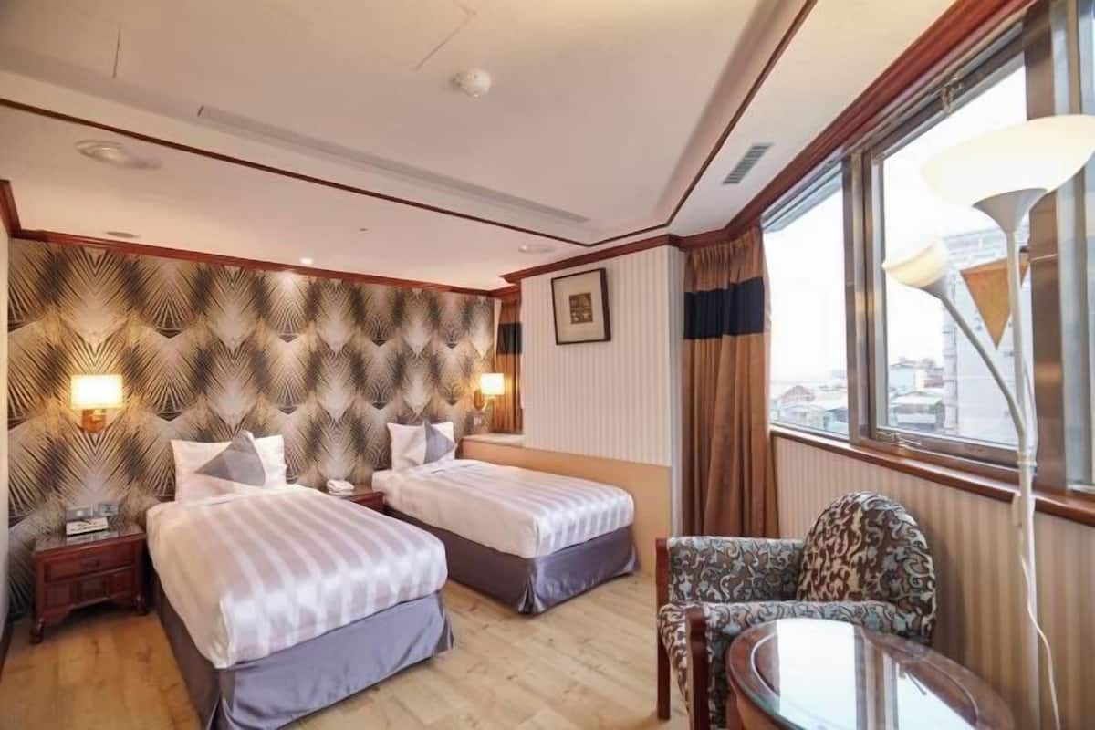 Literie de qualité supérieure, couette en duvet d'oie, minibar, bureau