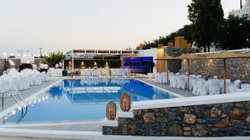 Piscina all'aperto