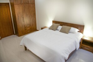 Tulip House 3 Bedrooms with Private Pool | 3 bedrooms, desk, blackout drapes, iron/ironing board