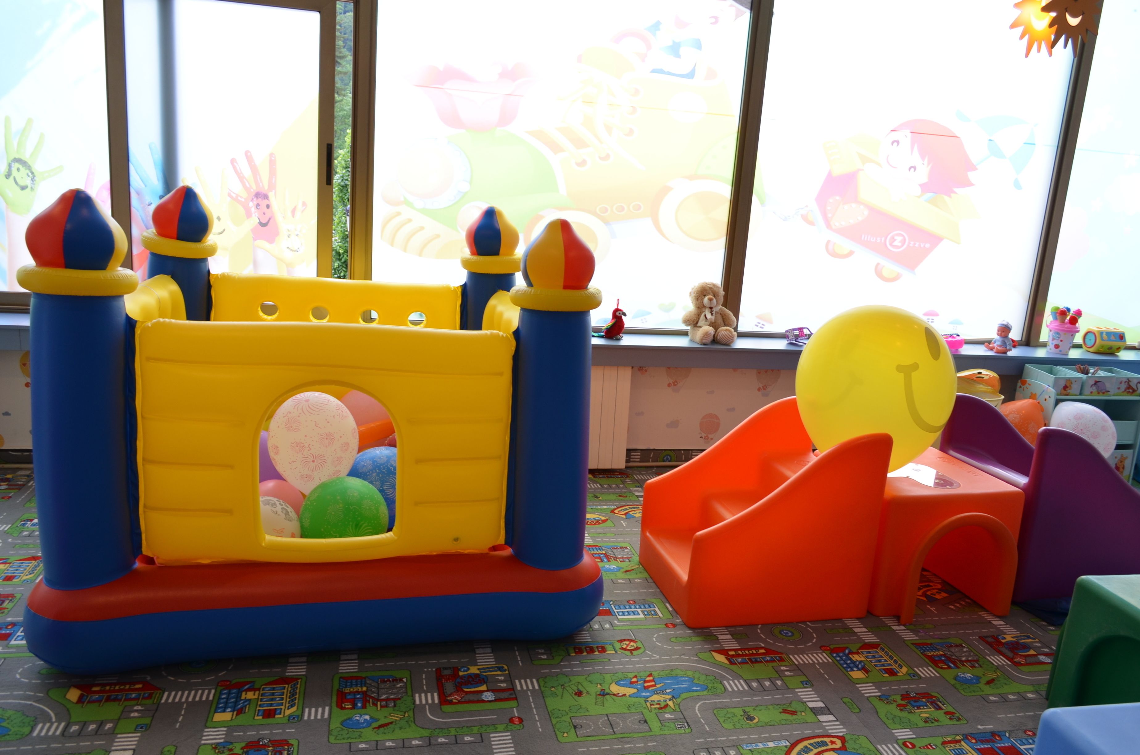 children’s play area – indoor