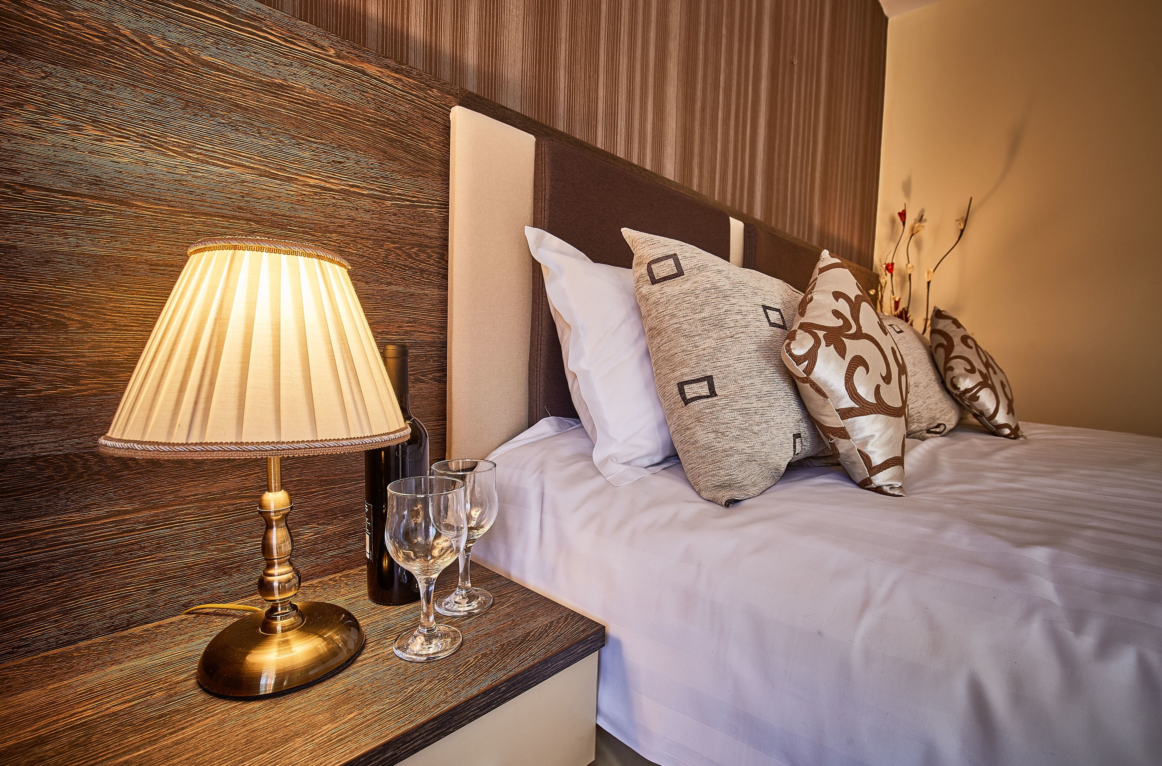 standard twin room without balcony | 1 bedroom, minibar, in-room safe, desk