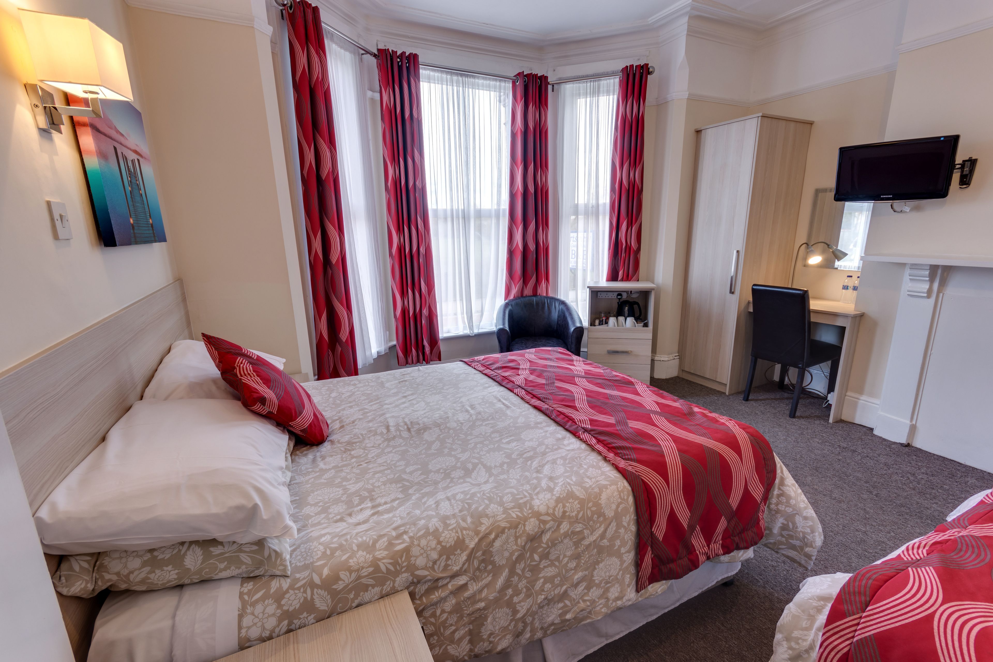 Photo - The Sportsview Guest House