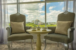 Deluxe-Doppel- oder -Zweibettzimmer | Zimmerausstattung