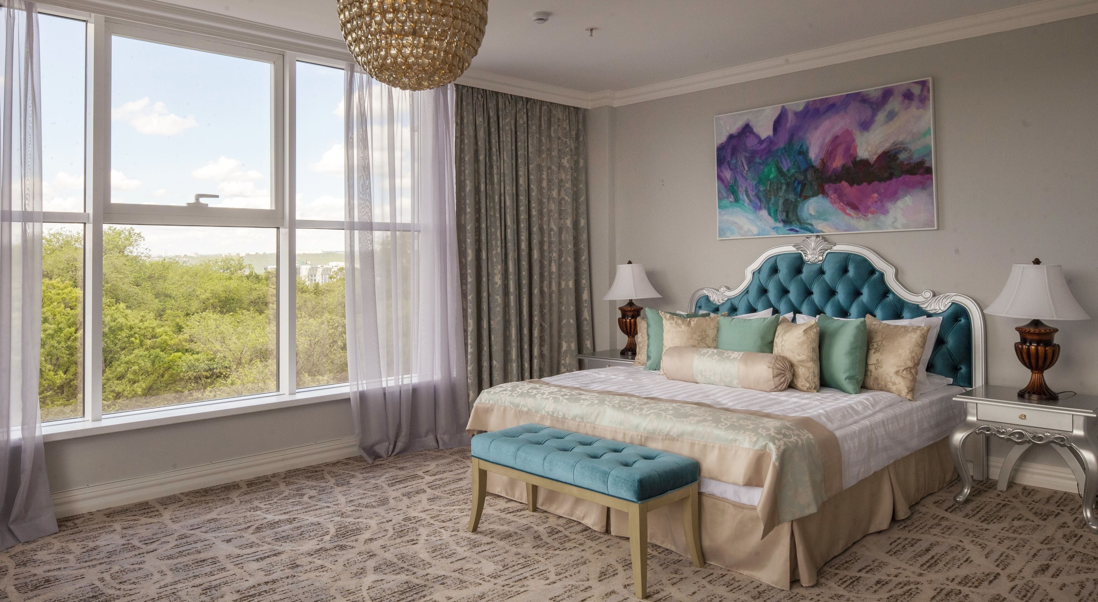 Minibar, in-room safe, desk, soundproofing