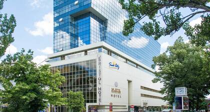 Bristol Central Park Hotel