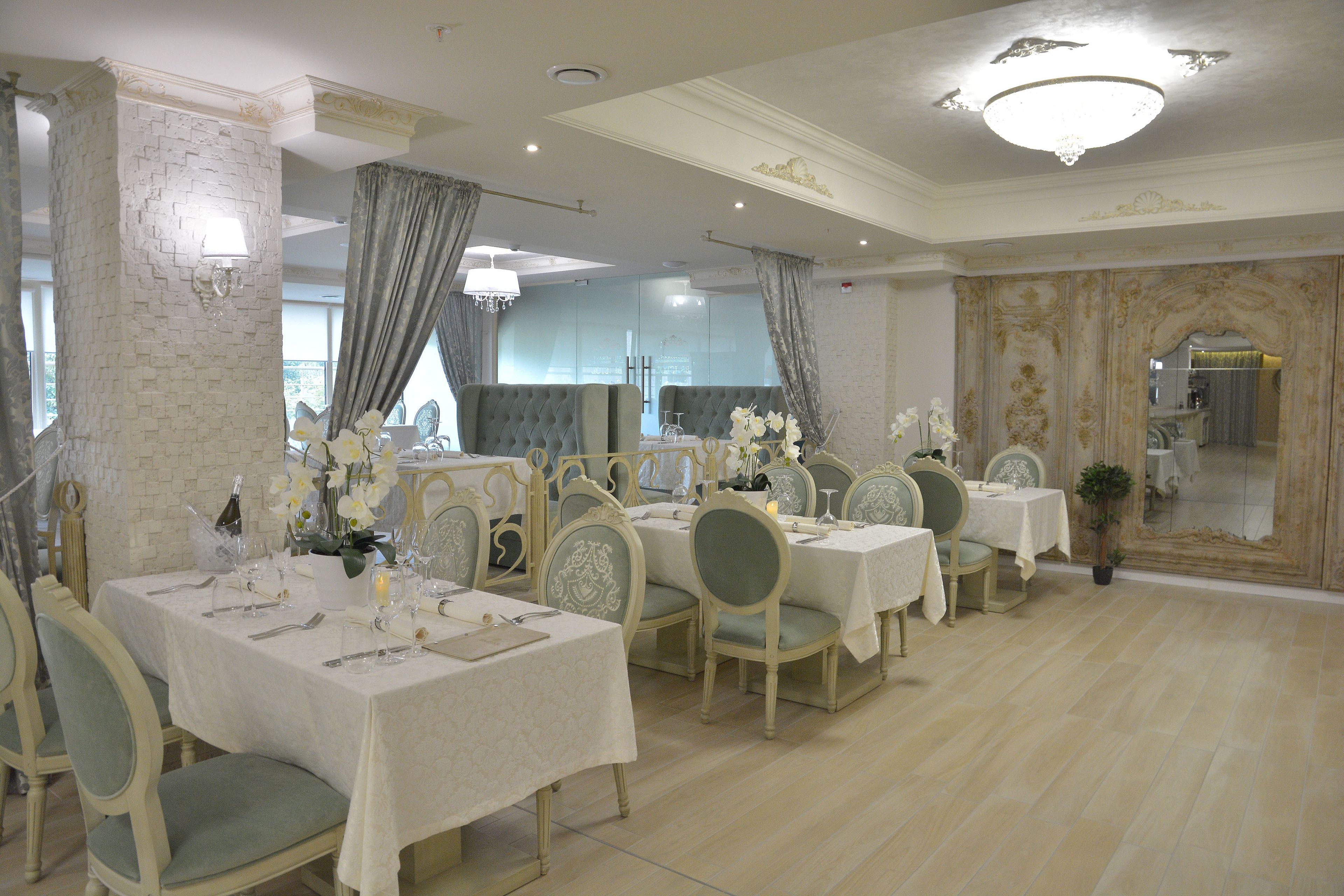 Photo - Bristol Central Park Hotel