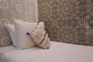 Chambre Triple Confort | Draps en coton égyptien, literie de qualité supérieure