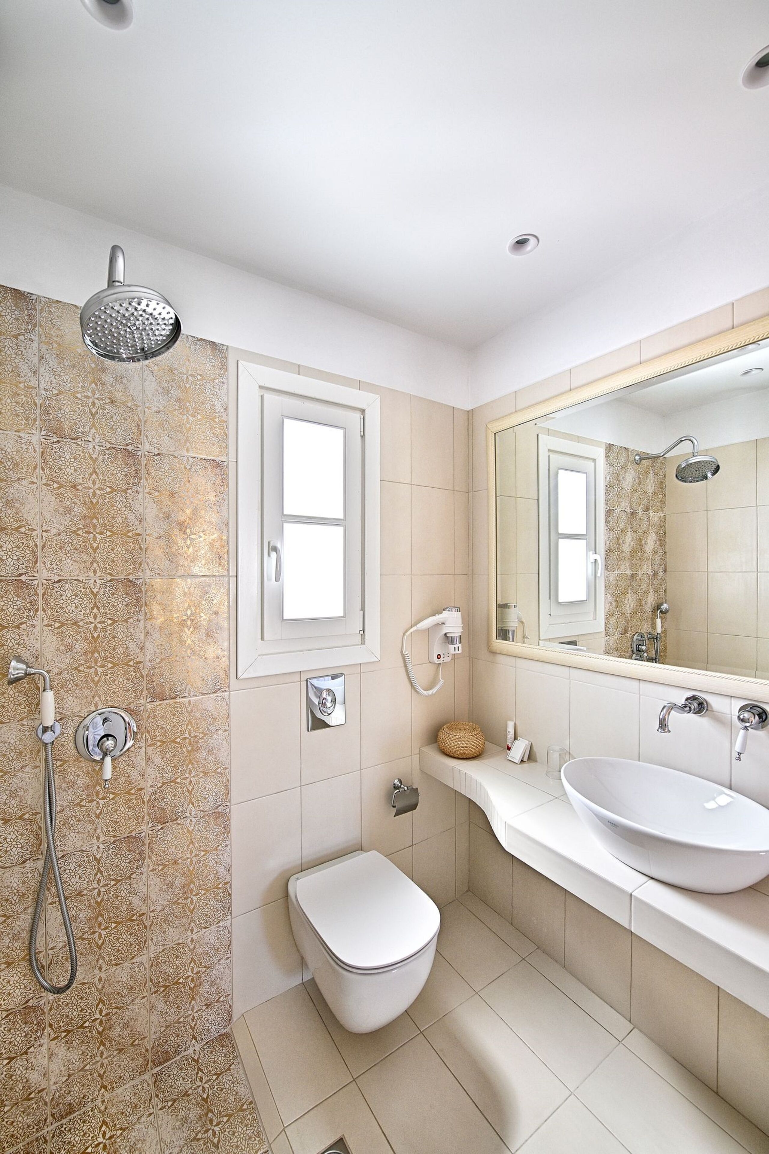 one bedroom junior suite sea view | bathroom | free toiletries, hair dryer, towels, soap