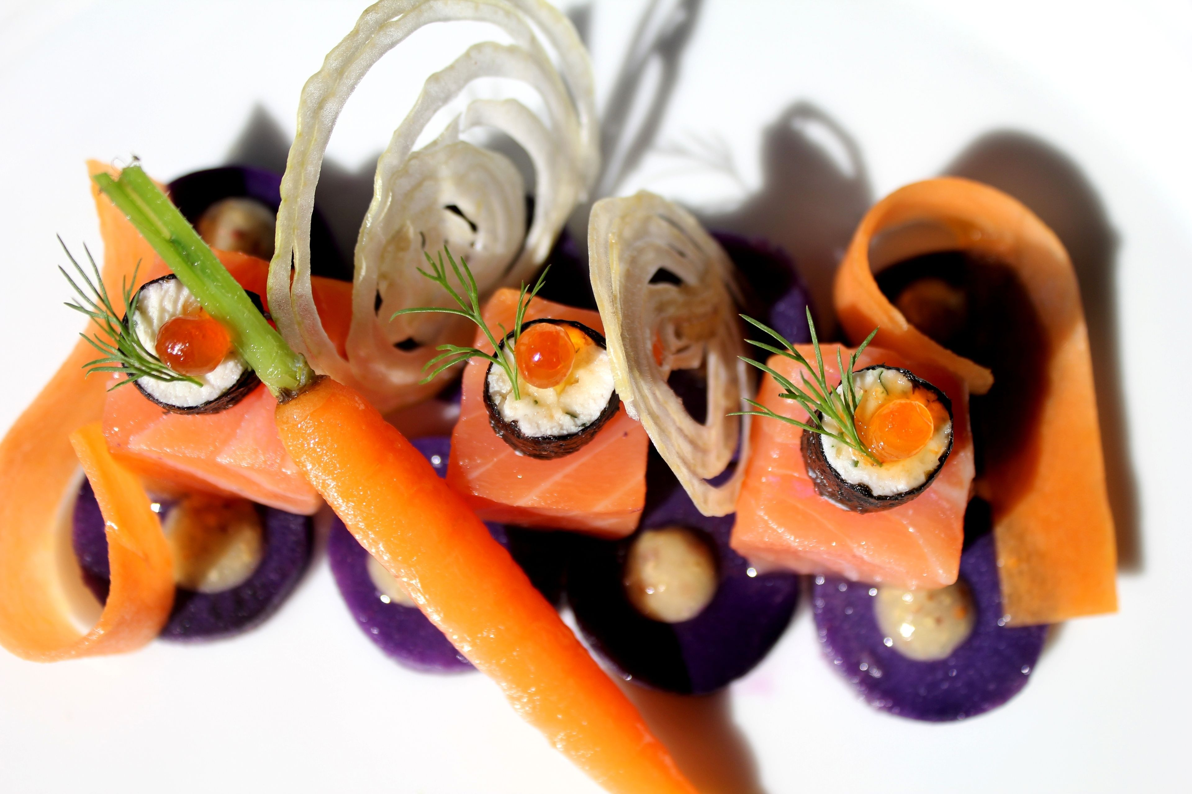 lunch and dinner served, french cuisine