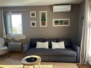 Casa de campo, vistas al jardín | Zona de estar