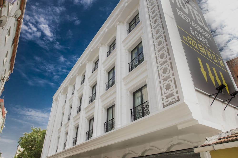 Royal Inci Airport Hotel