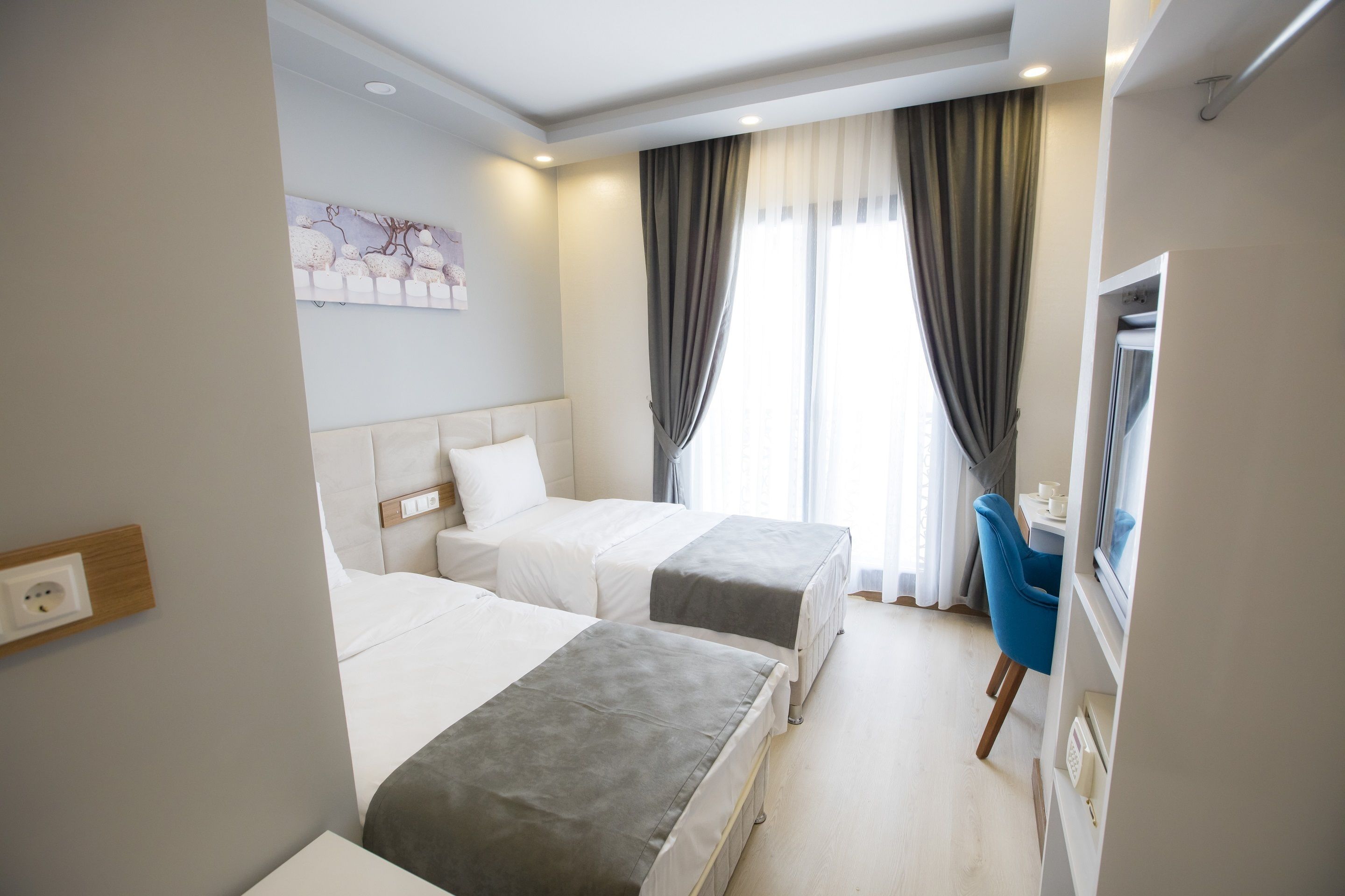 Photo - Royal Inci Airport Hotel