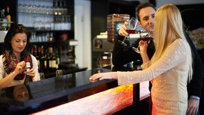 Bar (en el alojamiento)