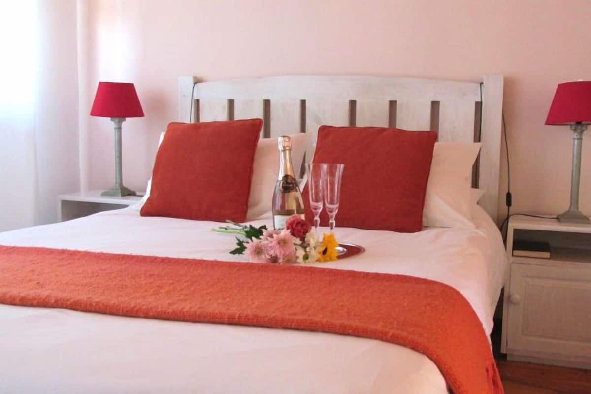 Classic Chalet, 1 Bedroom (Unit with Balcony) | In-room safe, individually decorated, individually furnished