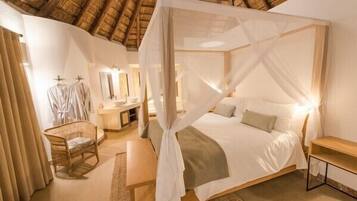 Premium bedding, minibar, in-room safe, desk
