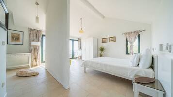 Panoramic Studio Suite, Sea View | 1 bedroom, down duvets, individually decorated, individually furnished