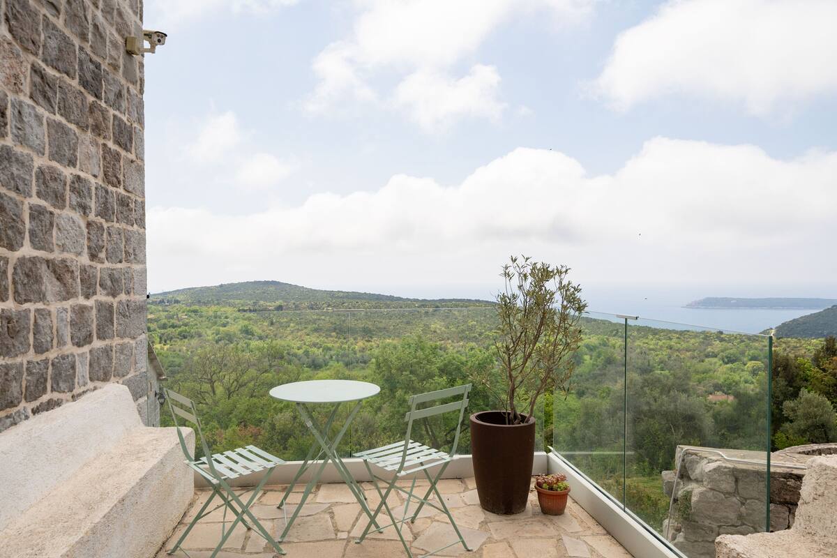 Pool Studio Studio room with terrace, Sea view | Terrasse/patio