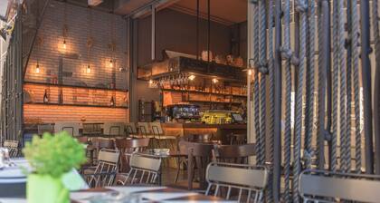 iFeel Athens