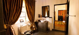 Rorkes Drift Lodge