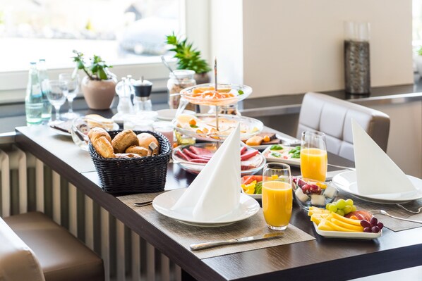 Petit déjeuner buffet compris tous les jours