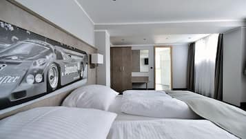 Comfort Double Room | Minibar, desk, laptop workspace, free WiFi