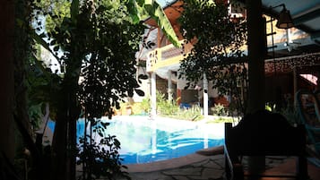 Alberca al aire libre